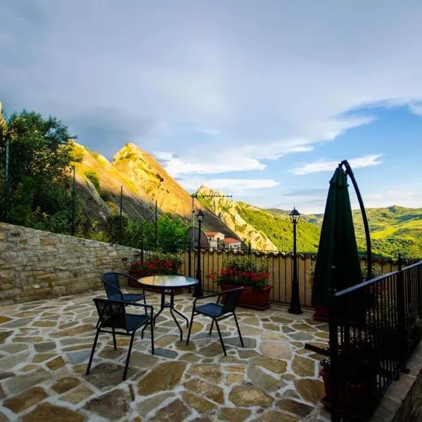 PASCHIERE by Keyhole Selection, hotel in Castelmezzano