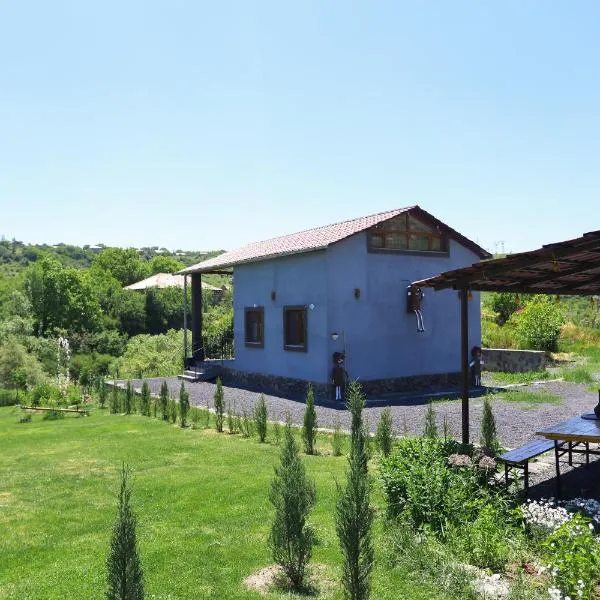 Guesthouse by the river, hotell sihtkohas Kʼaghsi