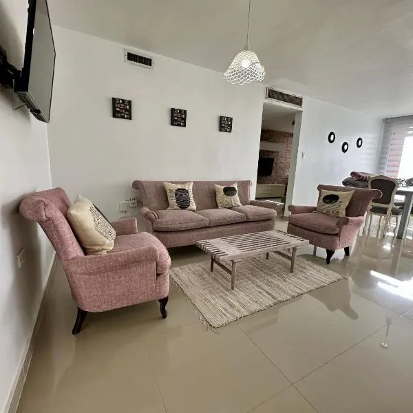 Cómodo apartamento Familiar totalmente equipado con estratégica ubicación Isla de Margarita, hotel in Porlamar