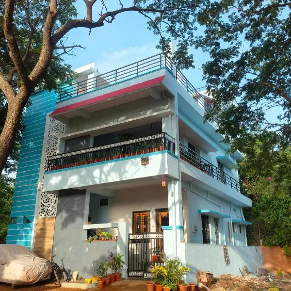 Keshu Home Stay Hampi, hotel in Hospet