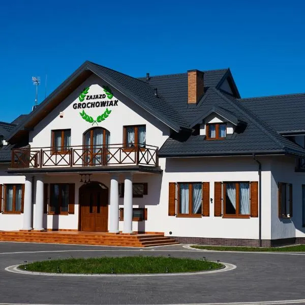 Grochowiak, отель в городе Венгрув