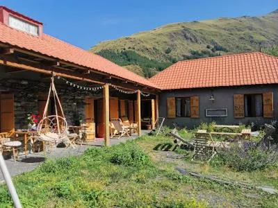 Sno House in Kazbeg, hotel v destinaci Sno