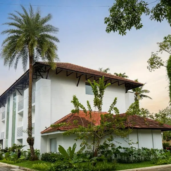 Hotel Riviera Garden, hotel u gradu Kočin