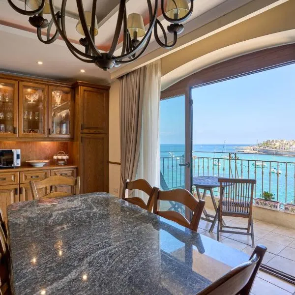 Seafront Luxury Apartment, Hotel in Marsaskala