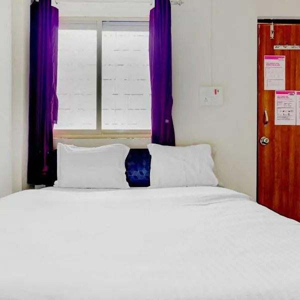 Hotel O Rajyog Inn, hotel v destinaci Dehu
