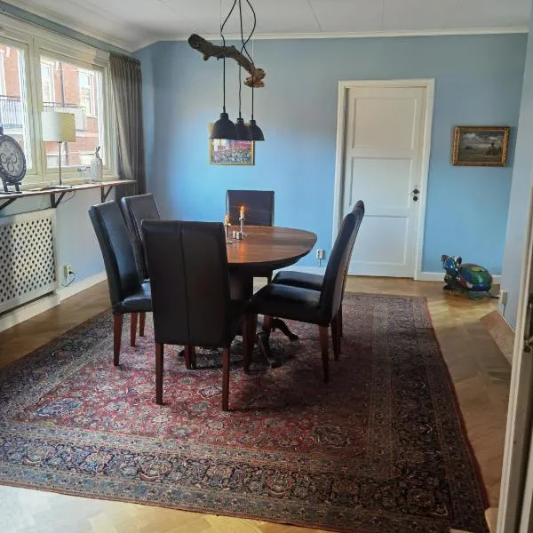 Uddevalla B&B, hotel v destinaci Uddevalla
