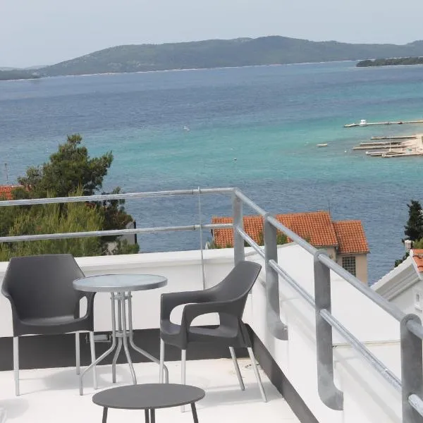 Bila Vila Apartments, hotel v destinaci Zaboric