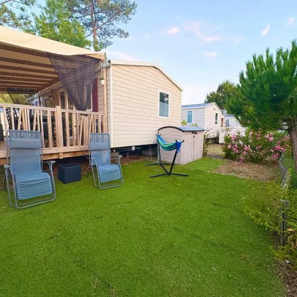 Au Ferret plage,piscines à 2 pas en famille by Vayny, hotel v destinaci Lège-Cap-Ferret