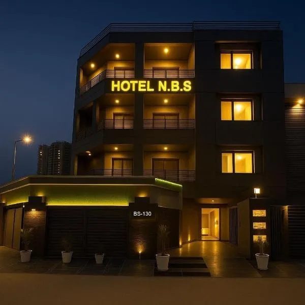 Hotel Noida Business Suites, hotel in Okhla