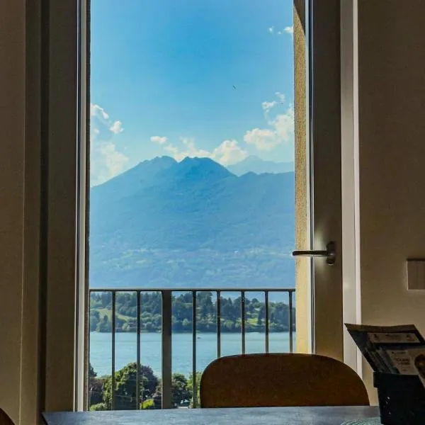 Al Laghetto apartment - Como Lake, hotel v destinaci Colico