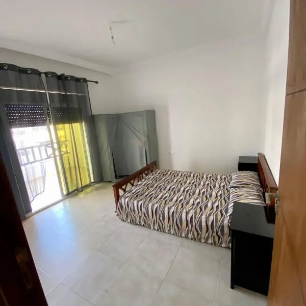 Residence Pool Beach 5 min, hotell sihtkohas Oued Laou
