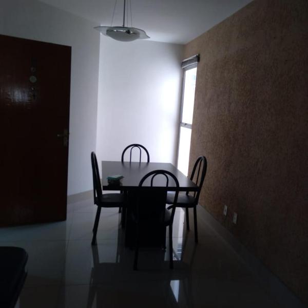 Apartamento de 03 quartos próximo ao HU no Candida Camara