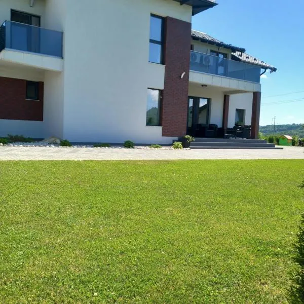 Casa Ambientt, hotel in Curtea de Argeş
