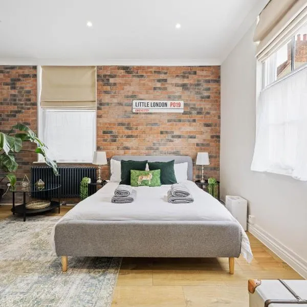 City Centre Entire Studio Apartment- Self check in, hotel v destinaci Chichester