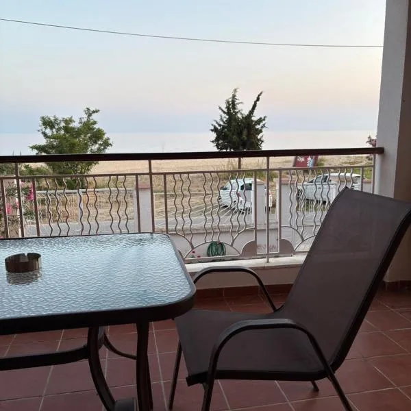 Aithra House Αίθρα, хотел в Торони