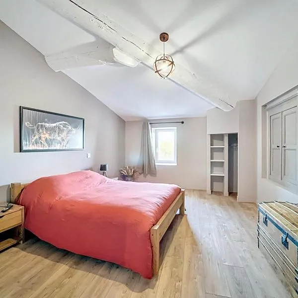 Domaine Taurin gîte Tony，位于Lédignan的酒店