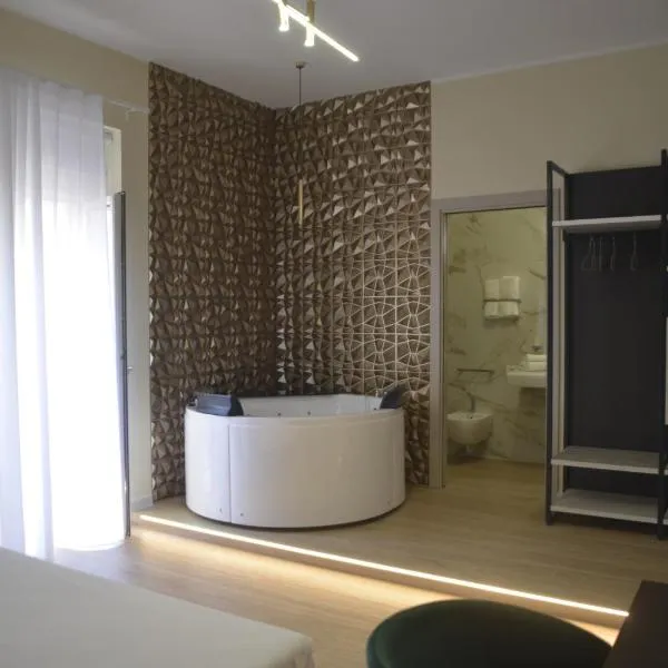 HT Room Spa & Suite, hotel in Brindisi