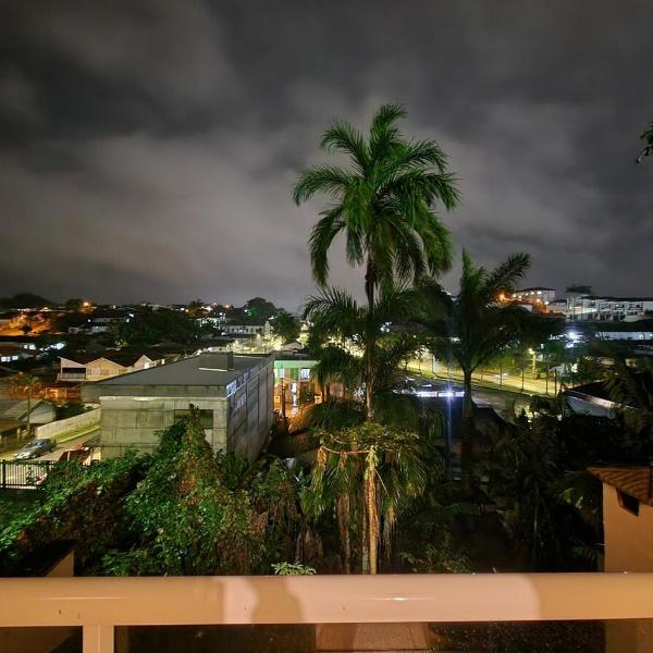 Linda casa perto da BR e do centro