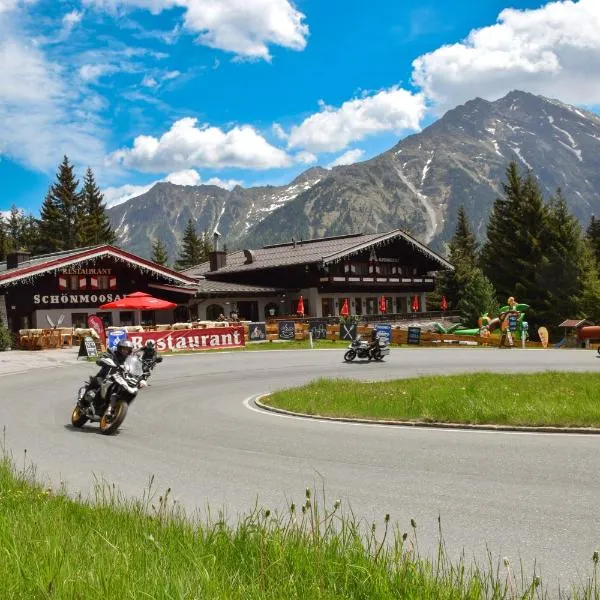 Schönmoosalm, hotel in Krimml