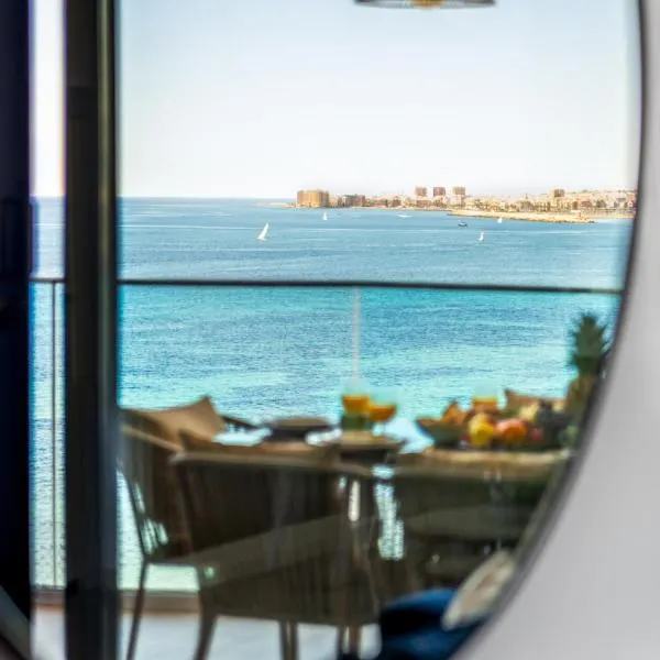Panorama Seaview Deluxe Apartment, hotel i Torrevieja