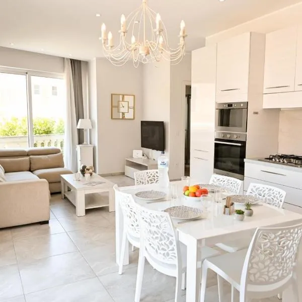 Vue Mer & Jacuzzi - Calme entre Valette et Sliema，Taʼ Xbiex的飯店