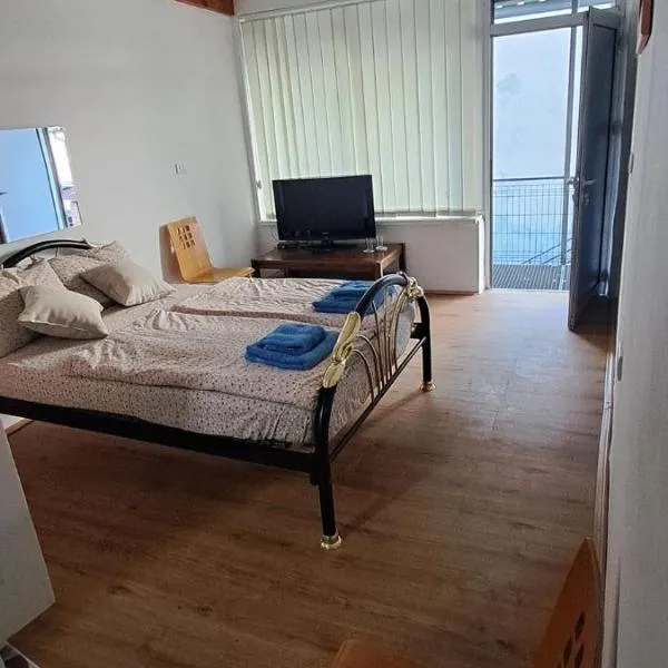 Sobe i apartmani "Terasa", hotel i Smederevo