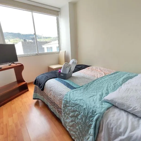 Aparta-estudio cerca al CC Viva norte Tunja, hotel v destinaci Tunja
