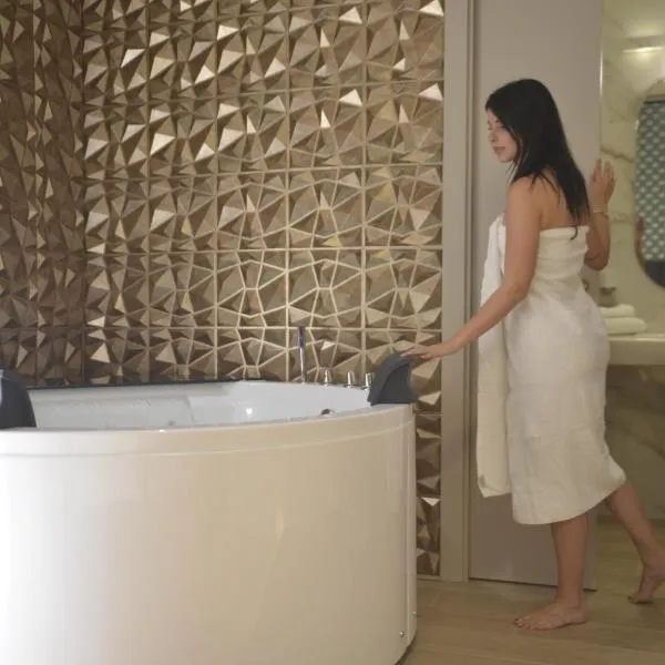 HT Room Spa & Suite, hotel em Brindisi