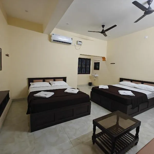 Malathi Residency, hotel in Arumuganeri