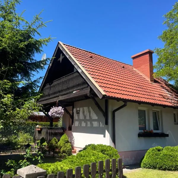 Domek Słonecznego Poranka, hotel in Charzykowy