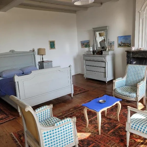 Maison de Maitre, hotel in Gimeux