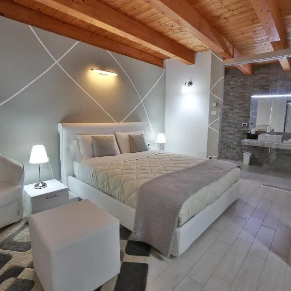 카스트로빌라리에 위치한 호텔 Villa Giulia Del Cavaliere