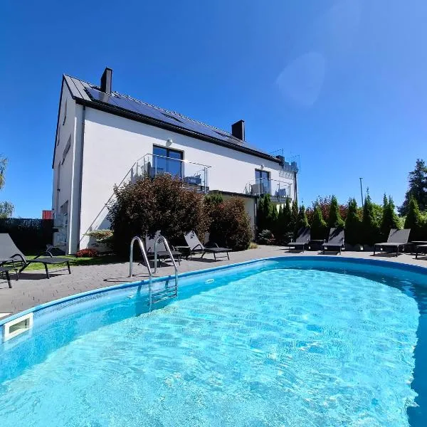 Martinus Apartments, hotell i Mechelinki