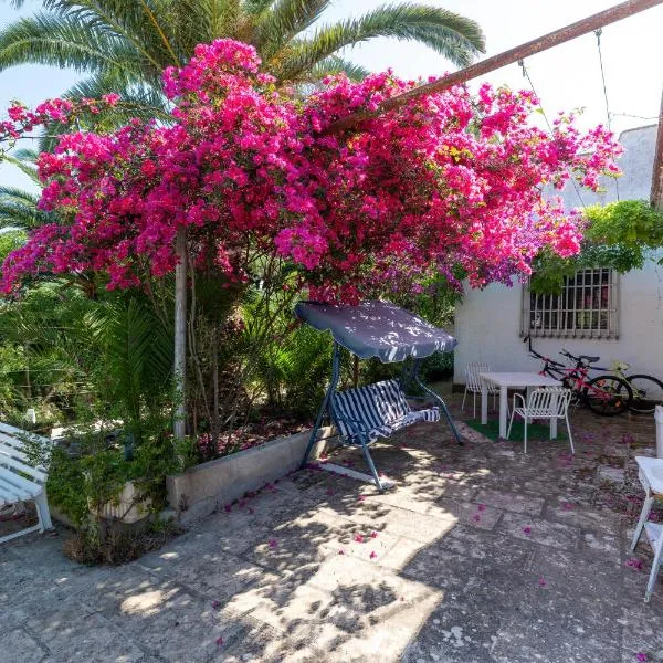 Villa Torretta - Mare Salento, hotel in Marina di Lizzano