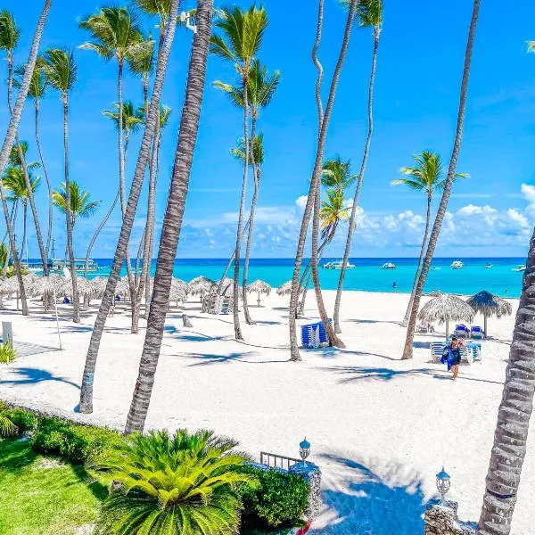 Caribbean POOL STUDIOS Vacation HOTEL WIFI BEACH CLUB & SPA, hotel v destinaci Punta Cana