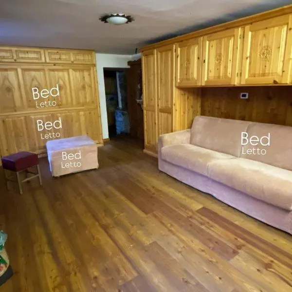 Casavacanze a Valtournenche, khách sạn ở Singlin