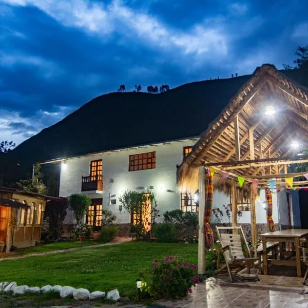 La Rosa Wellness Lodge, hotel in Urubamba