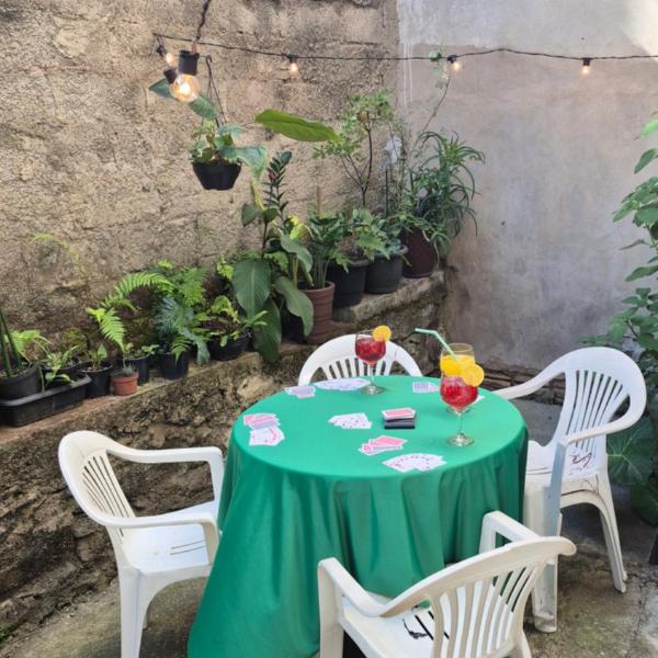 Linda e espaçosa casa no Centro de Santos Dumont-MG - Foto 5