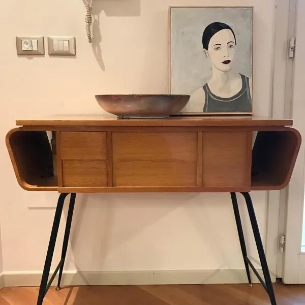 Elegante in centro – hotel w mieście Imola