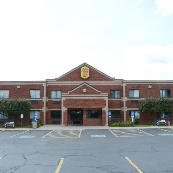 Super 8 by Wyndham Elgin, hotel v destinaci Elgin
