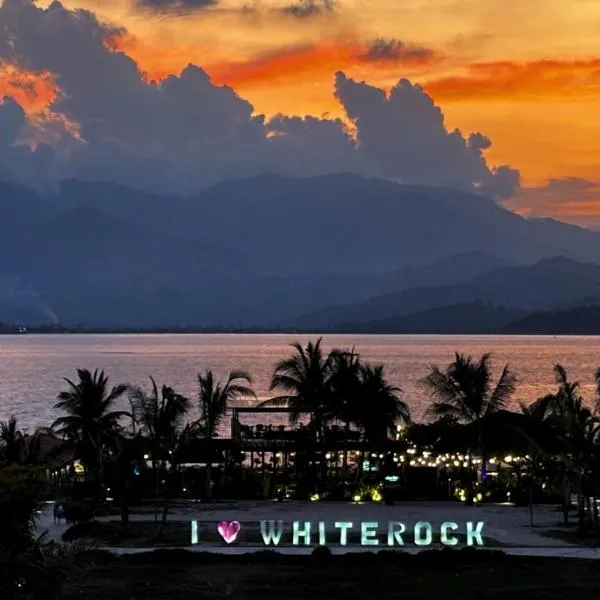 Whiterock Beach Hotel and Waterpark, hotel v destinaci Subic