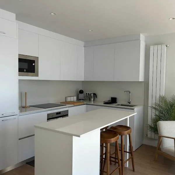 HYP - Piso Zarra, hotel in Pontevedra