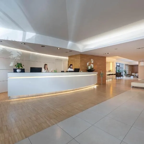 iH Hotels Milano Watt 13, hotel v Miláně
