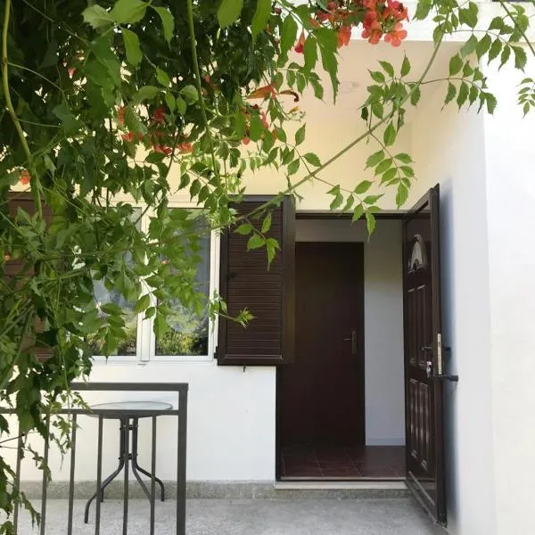 Green 9, hotel in Zelenika