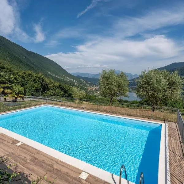 Panorama & Pisicna Lago Endine, hotel a Ranzanico