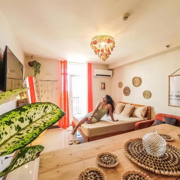 Tropical Studio 40mbps, hotel in Lapu Lapu City