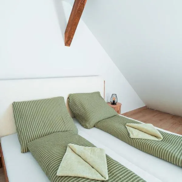 Harmónia Ház, hotelli kohteessa Orfű