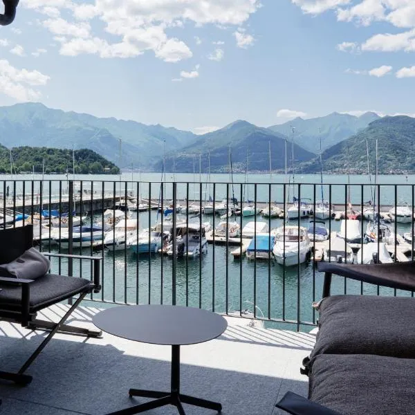 Lago Dorato Marina Lodge - Lakefront, hotel v destinaci Colico