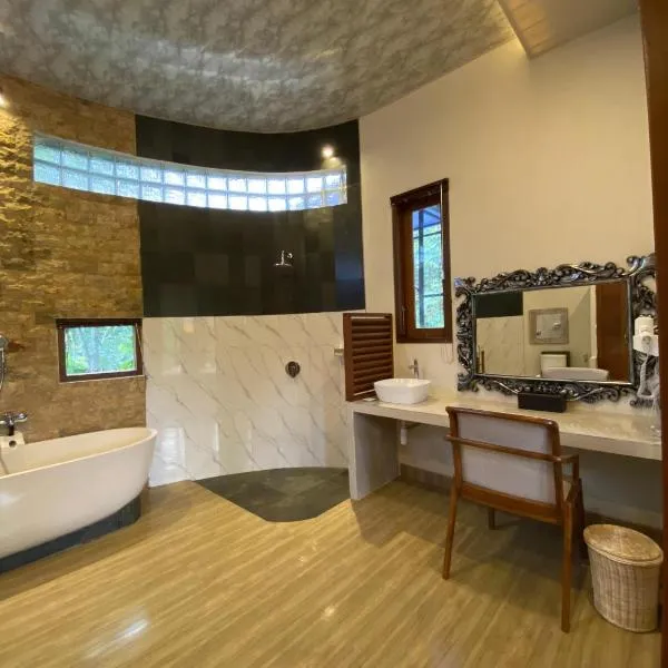 Sunya Giri Lodge & Retreat, hotel in Sidemen