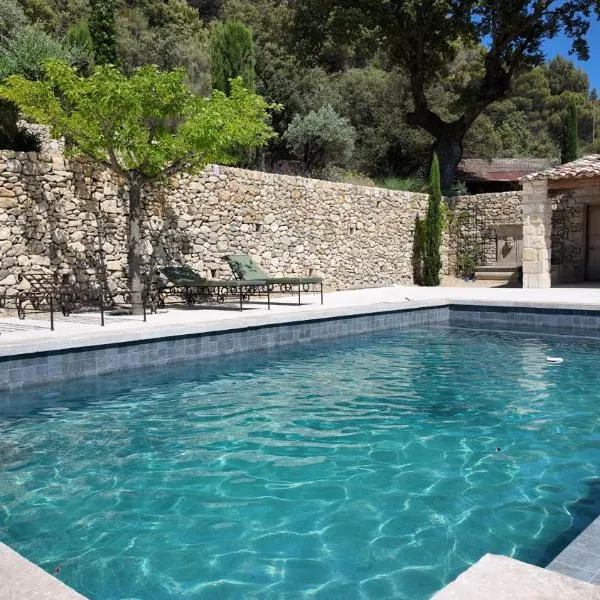 Appartement superbe dans Bastide, hotel di La Motte-dʼAigues